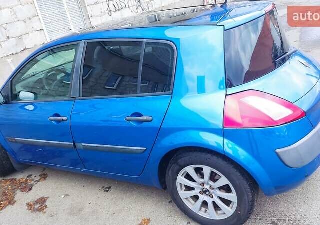Синій Рено Меган, об'ємом двигуна 1.6 л та пробігом 224 тис. км за 4400 $, фото 11 на Automoto.ua