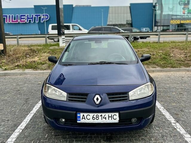 Синий Рено Меган, объемом двигателя 1.5 л и пробегом 334 тыс. км за 3100 $, фото 3 на Automoto.ua