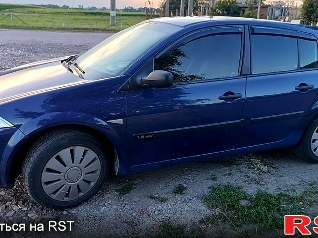 Синій Рено Меган, об'ємом двигуна 1.6 л та пробігом 275 тис. км за 4700 $, фото 4 на Automoto.ua