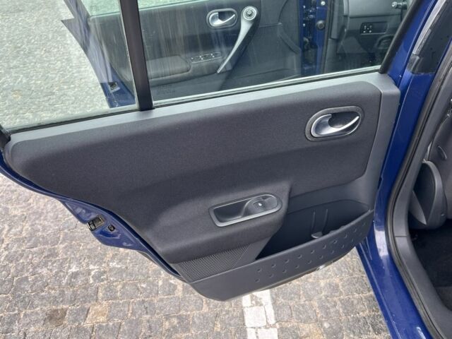 Синий Рено Меган, объемом двигателя 1.5 л и пробегом 334 тыс. км за 3100 $, фото 15 на Automoto.ua