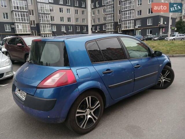 Синий Рено Меган, объемом двигателя 1.6 л и пробегом 260 тыс. км за 3850 $, фото 7 на Automoto.ua