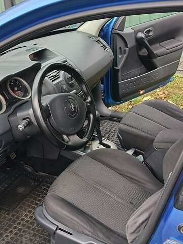 Синий Рено Меган, объемом двигателя 1.6 л и пробегом 186 тыс. км за 4600 $, фото 12 на Automoto.ua