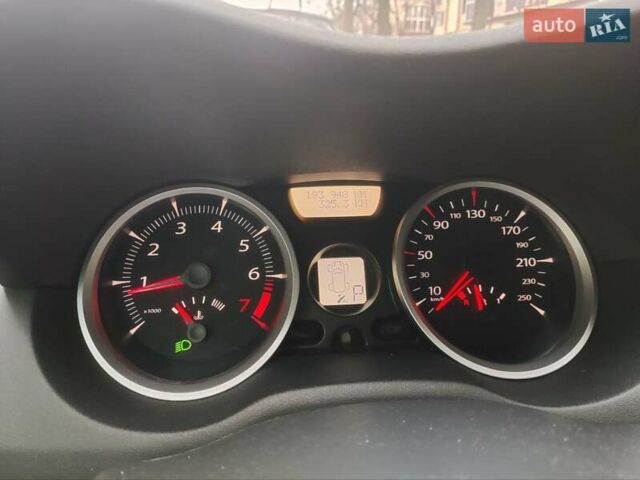 Синий Рено Меган, объемом двигателя 2 л и пробегом 194 тыс. км за 6200 $, фото 11 на Automoto.ua