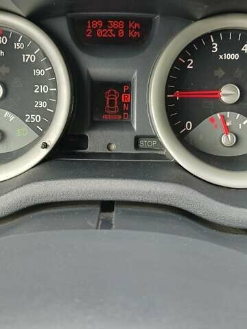 Синий Рено Меган, объемом двигателя 1.6 л и пробегом 186 тыс. км за 4600 $, фото 25 на Automoto.ua