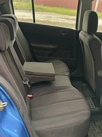 Синий Рено Меган, объемом двигателя 1.6 л и пробегом 186 тыс. км за 4600 $, фото 19 на Automoto.ua