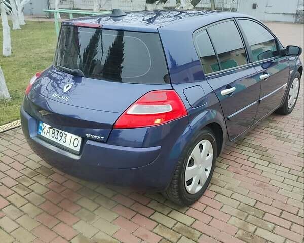 Синий Рено Меган, объемом двигателя 2 л и пробегом 194 тыс. км за 6200 $, фото 4 на Automoto.ua