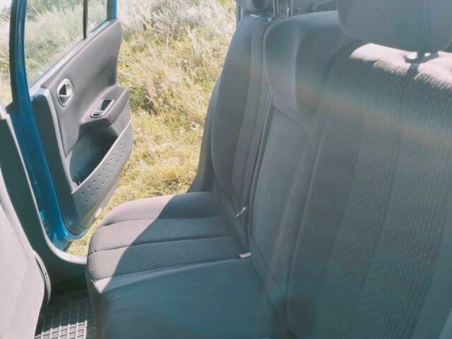 Синий Рено Меган, объемом двигателя 1.6 л и пробегом 187 тыс. км за 4400 $, фото 1 на Automoto.ua