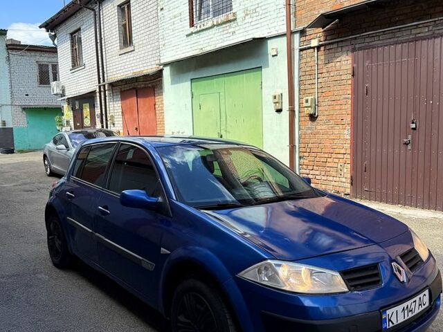 Синий Рено Меган, объемом двигателя 1.6 л и пробегом 250 тыс. км за 3999 $, фото 7 на Automoto.ua