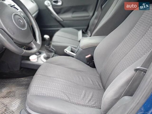 Синій Рено Меган, об'ємом двигуна 1.6 л та пробігом 275 тис. км за 4100 $, фото 19 на Automoto.ua