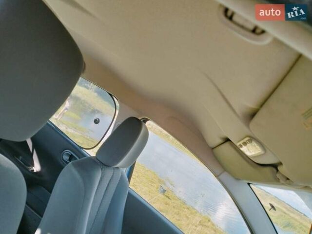 Синий Рено Меган, объемом двигателя 1.6 л и пробегом 186 тыс. км за 4600 $, фото 8 на Automoto.ua