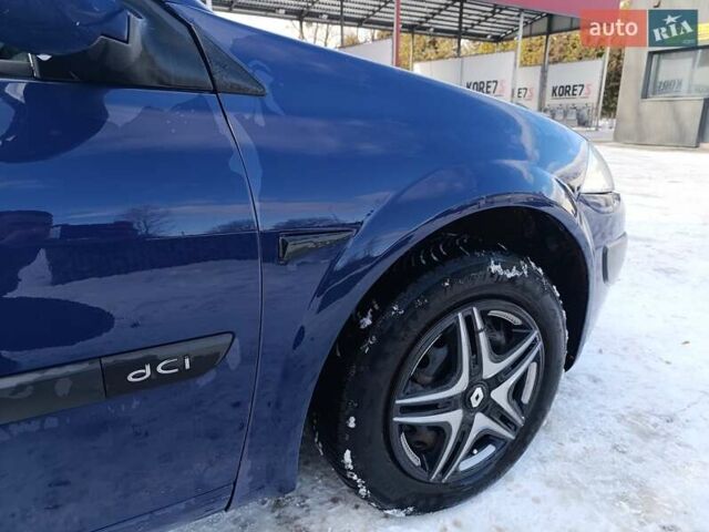 Синий Рено Меган, объемом двигателя 1.5 л и пробегом 320 тыс. км за 4650 $, фото 79 на Automoto.ua