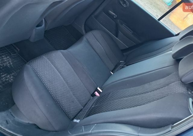 Синий Рено Меган, объемом двигателя 1.5 л и пробегом 367 тыс. км за 3350 $, фото 38 на Automoto.ua