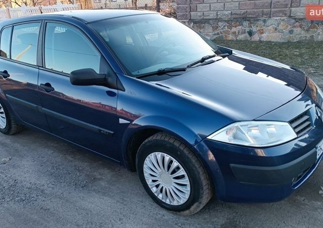 Синий Рено Меган, объемом двигателя 1.5 л и пробегом 367 тыс. км за 3350 $, фото 23 на Automoto.ua