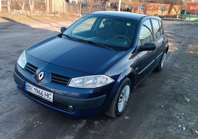 Синий Рено Меган, объемом двигателя 1.5 л и пробегом 367 тыс. км за 3350 $, фото 14 на Automoto.ua