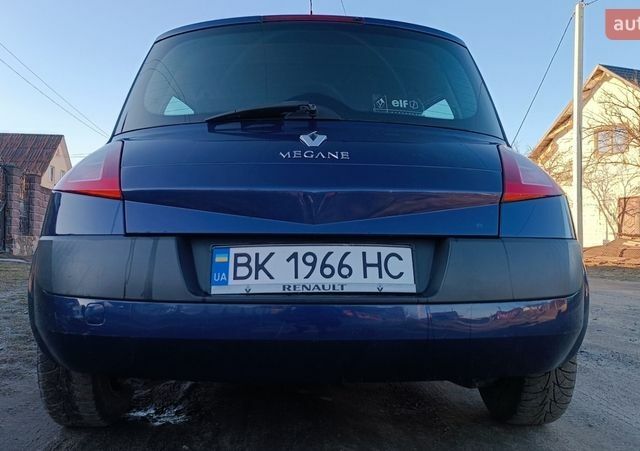 Синий Рено Меган, объемом двигателя 1.5 л и пробегом 367 тыс. км за 3350 $, фото 29 на Automoto.ua