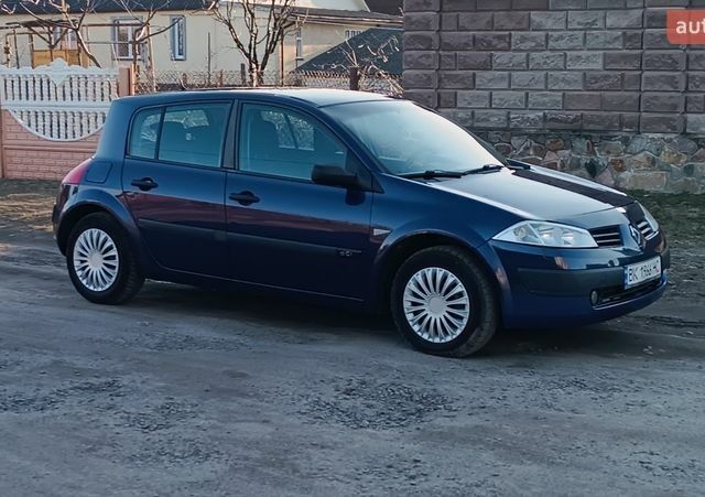 Синий Рено Меган, объемом двигателя 1.5 л и пробегом 367 тыс. км за 3350 $, фото 3 на Automoto.ua