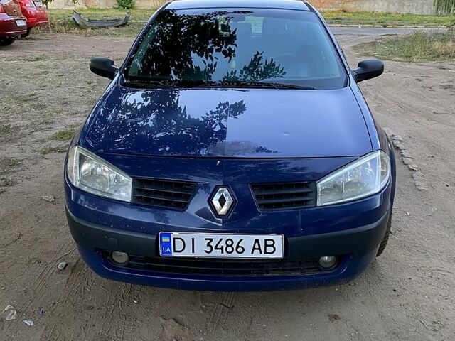 Рено Меган 2007 в Вознесенске на Automoto.ua Синий Рено Меган, объемом двигателя 1.5 л и пробегом 0 тыс. км за 3000 $, фото 10 на Automoto.ua