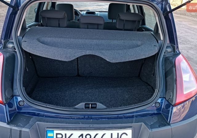 Синий Рено Меган, объемом двигателя 1.5 л и пробегом 367 тыс. км за 3350 $, фото 41 на Automoto.ua