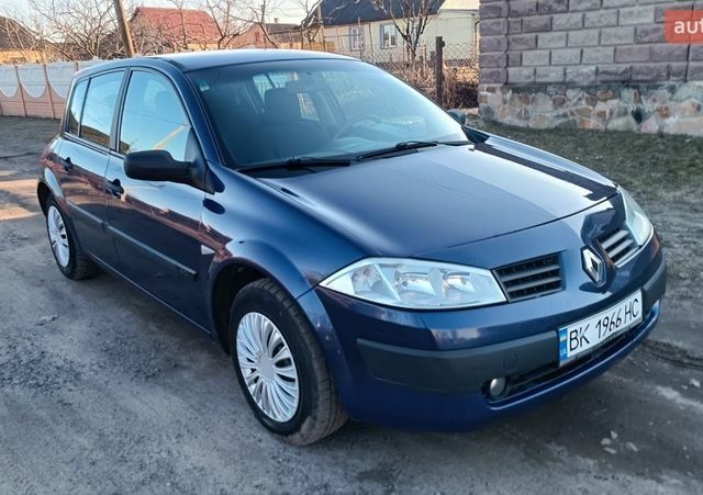 Синий Рено Меган, объемом двигателя 1.5 л и пробегом 367 тыс. км за 3350 $, фото 21 на Automoto.ua