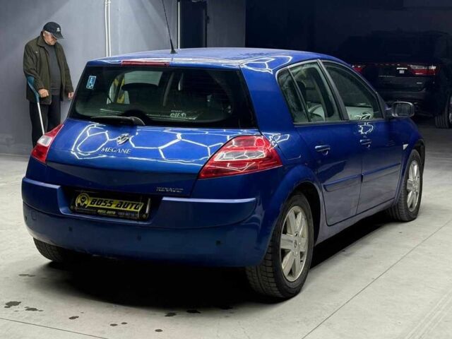 Синий Рено Меган, объемом двигателя 1.6 л и пробегом 233 тыс. км за 5300 $, фото 5 на Automoto.ua