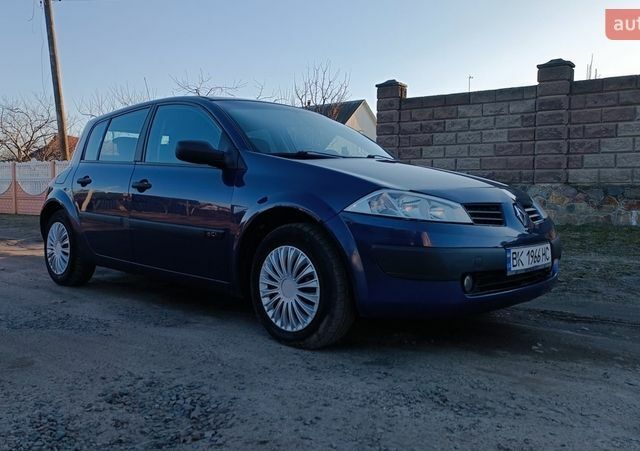 Синий Рено Меган, объемом двигателя 1.5 л и пробегом 367 тыс. км за 3350 $, фото 18 на Automoto.ua