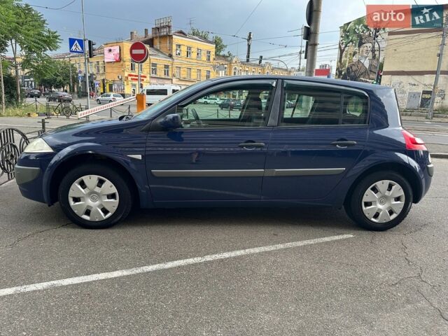 Синій Рено Меган, об'ємом двигуна 1.6 л та пробігом 128 тис. км за 5100 $, фото 5 на Automoto.ua