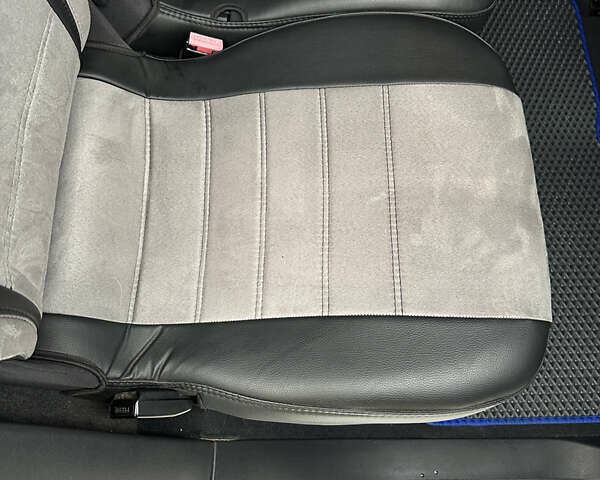 Синий Рено Меган, объемом двигателя 1.46 л и пробегом 350 тыс. км за 5300 $, фото 19 на Automoto.ua