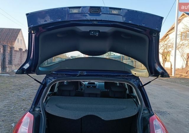 Синий Рено Меган, объемом двигателя 1.5 л и пробегом 367 тыс. км за 3350 $, фото 40 на Automoto.ua