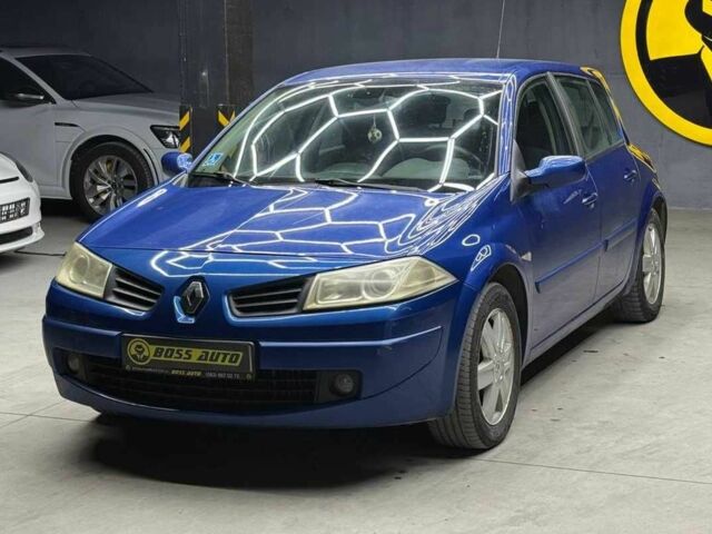 Синий Рено Меган, объемом двигателя 1.6 л и пробегом 233 тыс. км за 5300 $, фото 2 на Automoto.ua