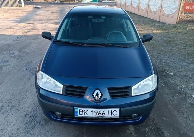 Синий Рено Меган, объемом двигателя 1.5 л и пробегом 367 тыс. км за 3350 $, фото 20 на Automoto.ua