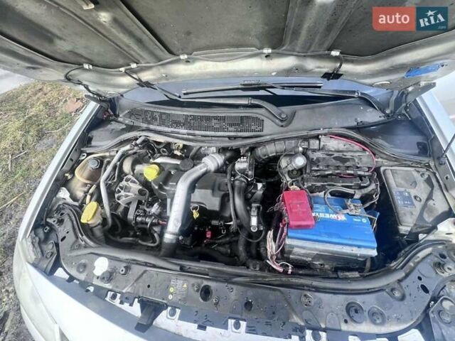 Синій Рено Меган, об'ємом двигуна 1.5 л та пробігом 486 тис. км за 4600 $, фото 16 на Automoto.ua