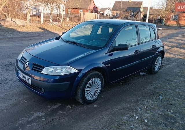 Синий Рено Меган, объемом двигателя 1.5 л и пробегом 367 тыс. км за 3350 $, фото 13 на Automoto.ua
