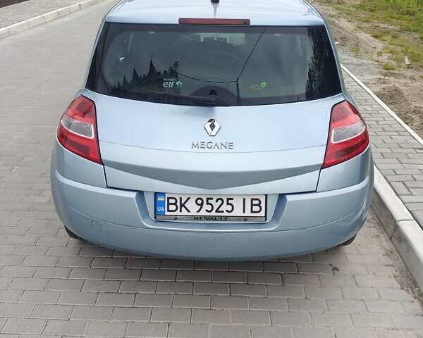 Синий Рено Меган, объемом двигателя 1.46 л и пробегом 260 тыс. км за 4800 $, фото 10 на Automoto.ua