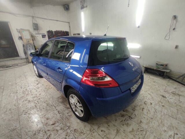 Синій Рено Меган, об'ємом двигуна 1.6 л та пробігом 186 тис. км за 5600 $, фото 5 на Automoto.ua