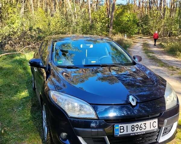 Синий Рено Меган, объемом двигателя 1.6 л и пробегом 222 тыс. км за 7000 $, фото 12 на Automoto.ua