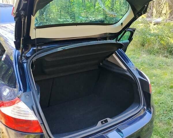 Синий Рено Меган, объемом двигателя 1.6 л и пробегом 222 тыс. км за 7000 $, фото 14 на Automoto.ua