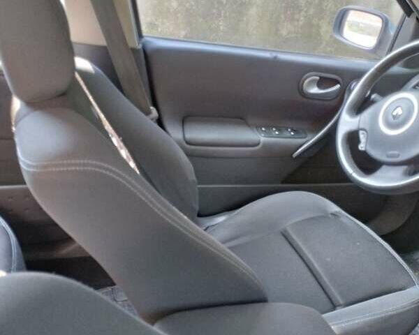 Синий Рено Меган, объемом двигателя 1.46 л и пробегом 260 тыс. км за 4800 $, фото 21 на Automoto.ua