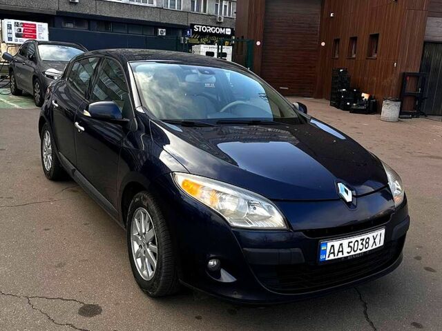 Синий Рено Меган, объемом двигателя 1.5 л и пробегом 0 тыс. км за 5300 $, фото 1 на Automoto.ua