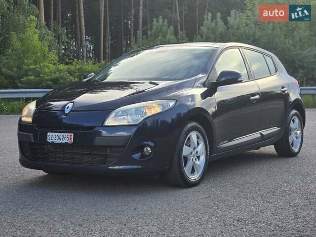 Синий Рено Меган, объемом двигателя 1.5 л и пробегом 227 тыс. км за 7299 $, фото 3 на Automoto.ua