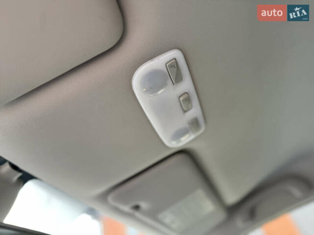 Синий Рено Меган, объемом двигателя 0 л и пробегом 200 тыс. км за 6600 $, фото 41 на Automoto.ua