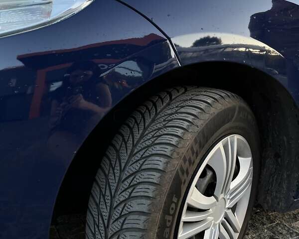 Синій Рено Меган, об'ємом двигуна 1.6 л та пробігом 199 тис. км за 5700 $, фото 13 на Automoto.ua
