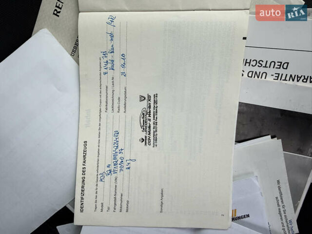 Синий Рено Меган, объемом двигателя 0 л и пробегом 200 тыс. км за 6600 $, фото 84 на Automoto.ua