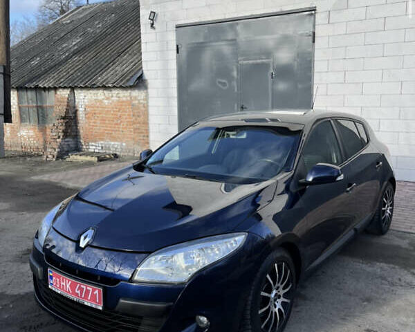 Синий Рено Меган, объемом двигателя 1.6 л и пробегом 187 тыс. км за 7150 $, фото 3 на Automoto.ua