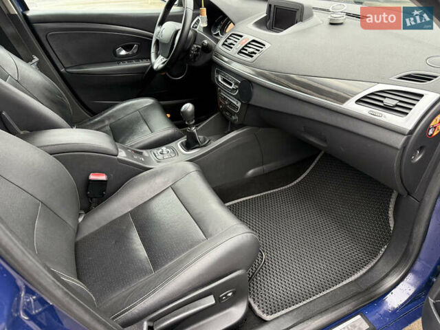 Синій Рено Меган, об'ємом двигуна 1.9 л та пробігом 220 тис. км за 6500 $, фото 22 на Automoto.ua