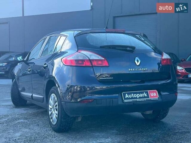 Рено Меган 2009 у Львові на Automoto.ua Синій Рено Меган, об'ємом двигуна 1.5 л та пробігом 244 тис. км за 5940 $, фото 5 на Automoto.ua
