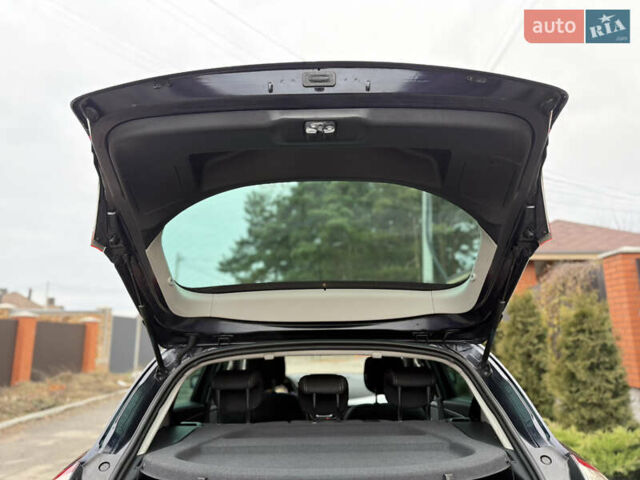 Синий Рено Меган, объемом двигателя 0 л и пробегом 200 тыс. км за 6600 $, фото 52 на Automoto.ua