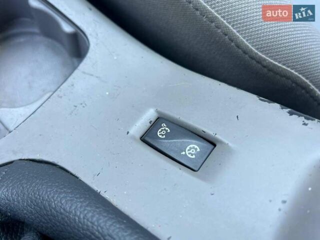 Рено Меган 2009 у Львові на Automoto.ua Синій Рено Меган, об'ємом двигуна 1.5 л та пробігом 244 тис. км за 5940 $, фото 32 на Automoto.ua