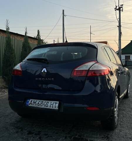 Синій Рено Меган, об'ємом двигуна 1.6 л та пробігом 199 тис. км за 5700 $, фото 21 на Automoto.ua