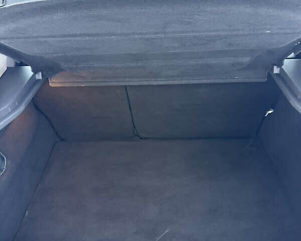 Синій Рено Меган, об'ємом двигуна 1.6 л та пробігом 227 тис. км за 6150 $, фото 15 на Automoto.ua