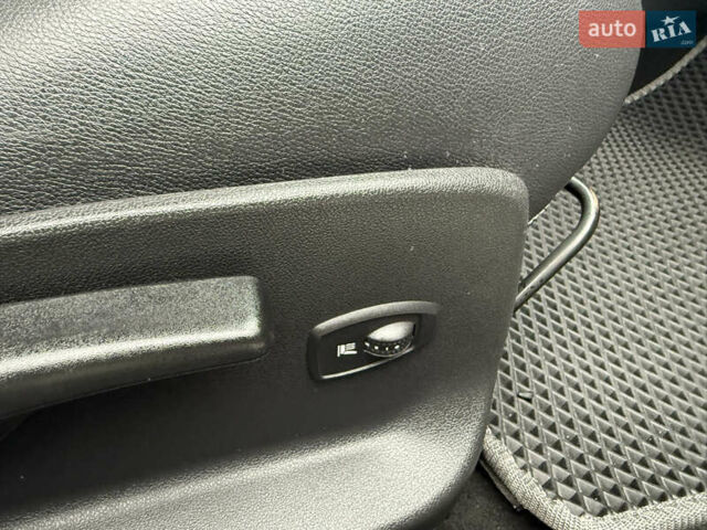 Синій Рено Меган, об'ємом двигуна 1.9 л та пробігом 220 тис. км за 6500 $, фото 23 на Automoto.ua